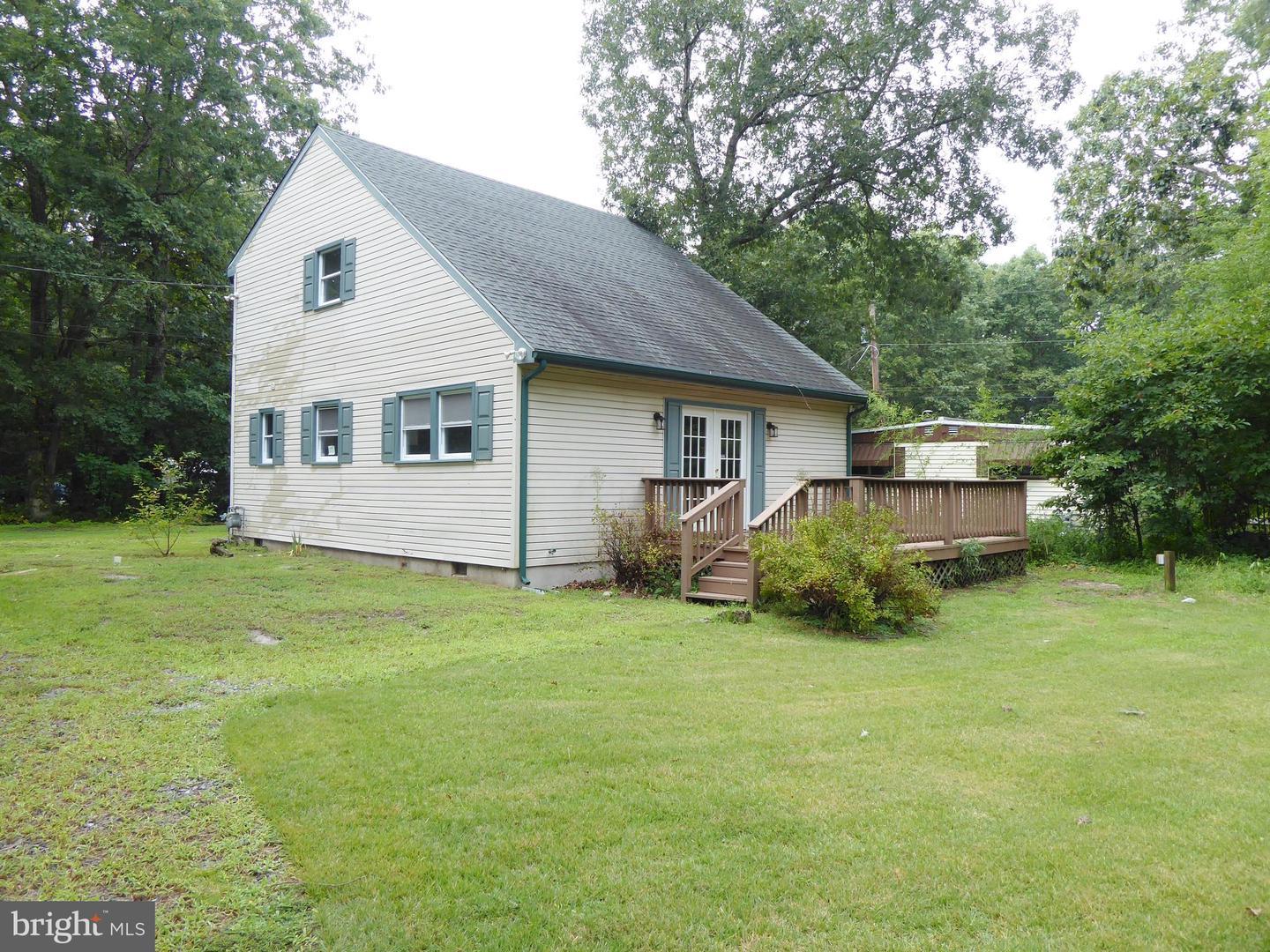 8 Wheaton Real Estate, LLC